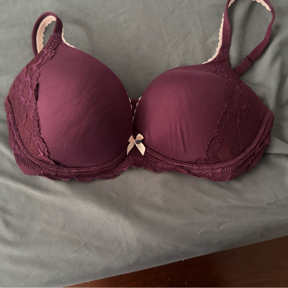 Victoria's Secret Deep Purple Lace Bra